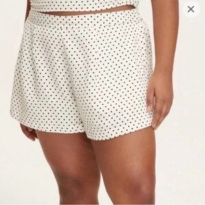 NWT Kate Spade X Target Polka Dot Women's Shorts Size Medium!